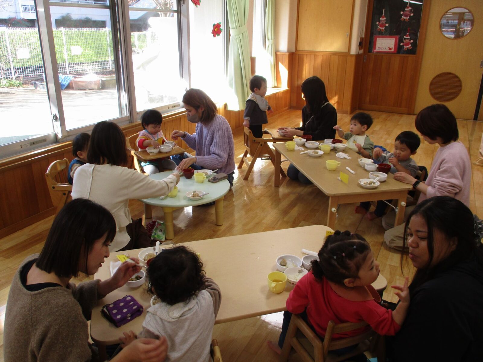 12月１８日（木）「給食レストラン」開催しました