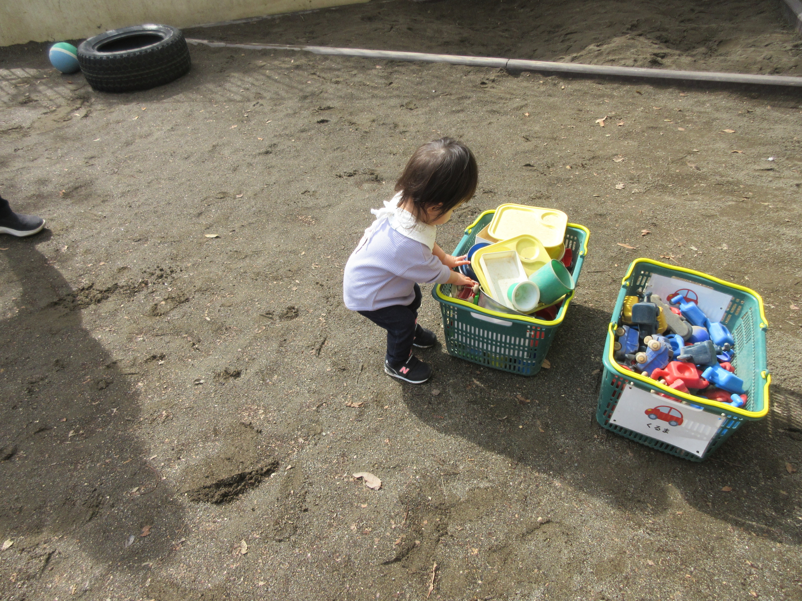 ４月８日（火）天気がいいからお外で遊んでみたよ！